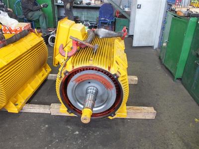 Resin removal and cleaning of electric motor generators for recycling of scrap metal 