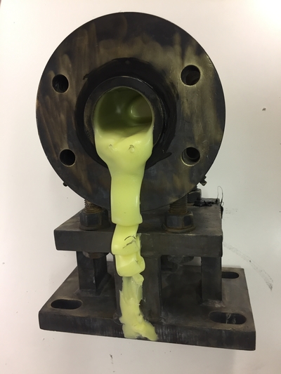 industrial plastic removal from injection molding parts